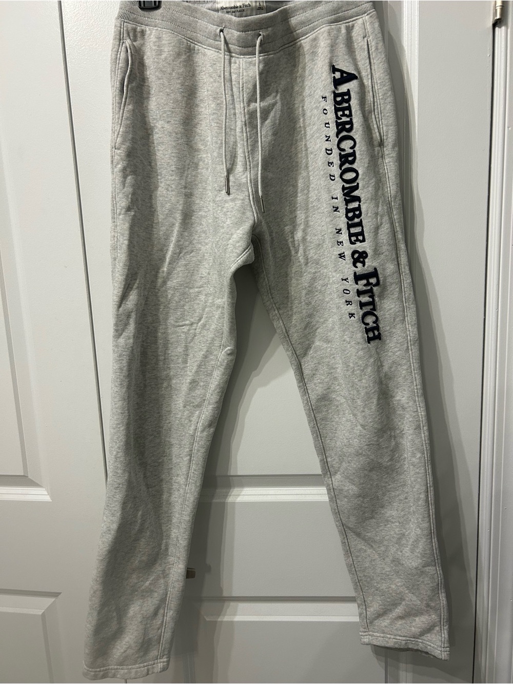Abercrombie & Fitch Women’s Light Gray Sweatpants